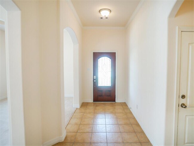 Building Photo - 21654 Horseshoe Dr