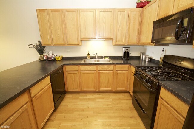 Building Photo - 2 br, 2 bath Condo - Tuscany Terrace