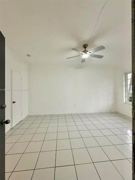 Photo - 610 12th St Apartment