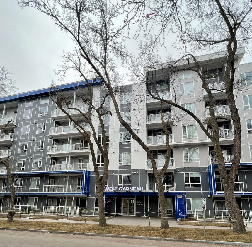West Garneau Apartments 11041 86 Av NW Edmonton, AB