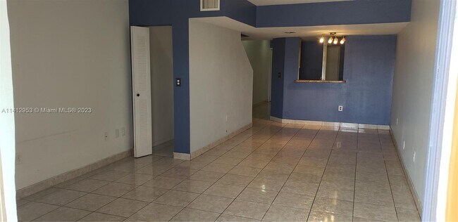 Foto del edificio - 12528 NW 11th Ln