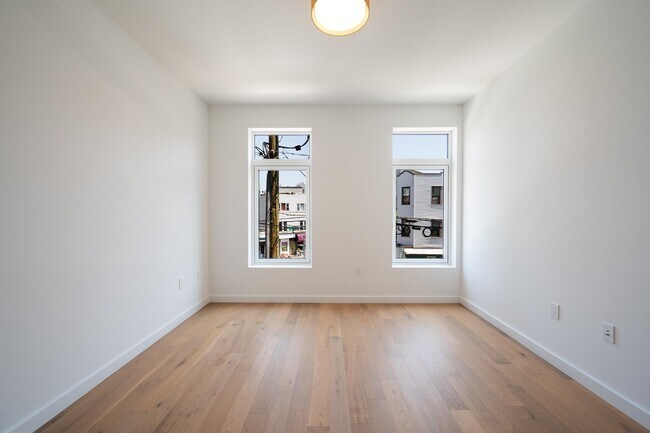 Foto del edificio - 139 Brunswick St