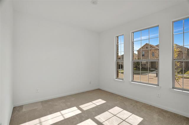 Foto del edificio - 5123 Bancroft Dr