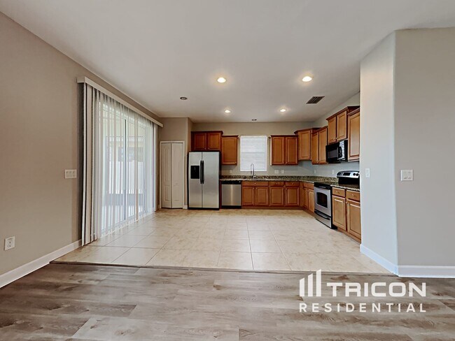 Foto del edificio - 13427 Graham Yarden Drive Riverview FL
