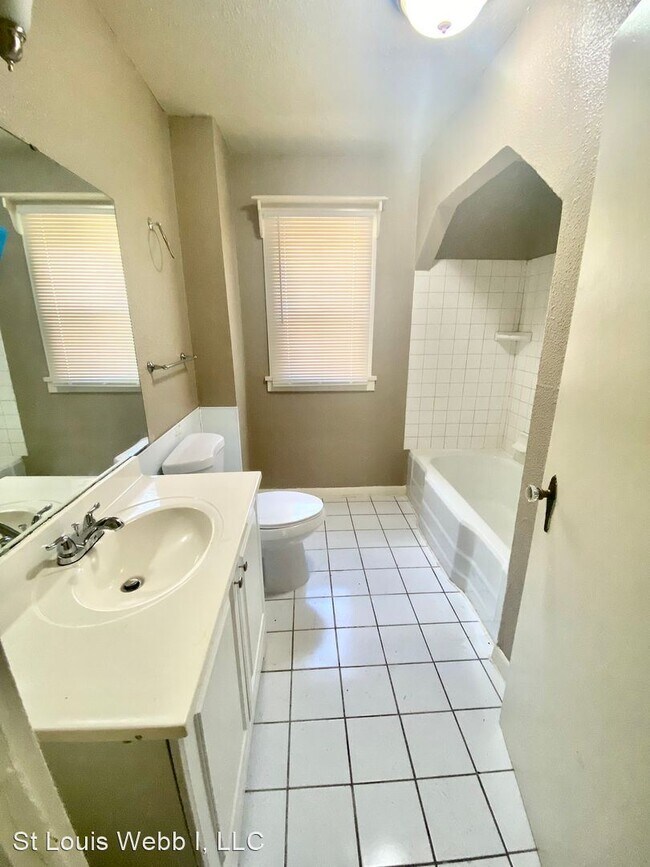 Building Photo - 2 br, 1 bath House - 3944 Shirley Ave