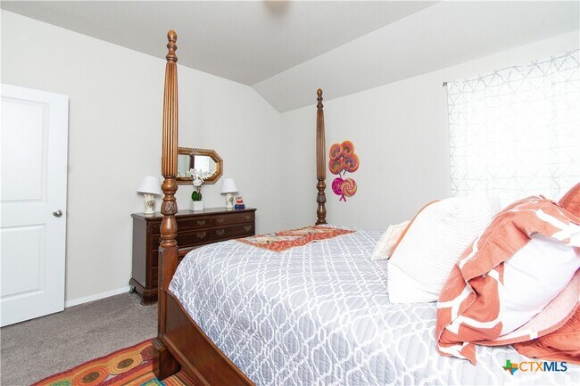 Foto del edificio - 220 Blue Agate Ct
