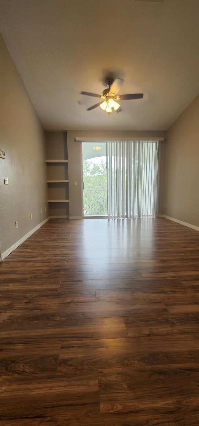 Building Photo - 2740 Maitland Crossing Way