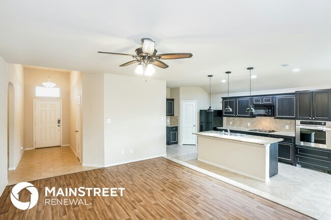 Foto del edificio - 632 River Rock Rd