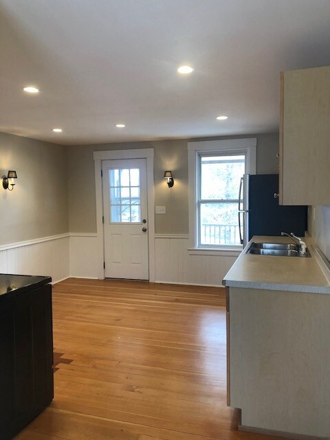Foto del edificio - 315 Christian Ridge Rd