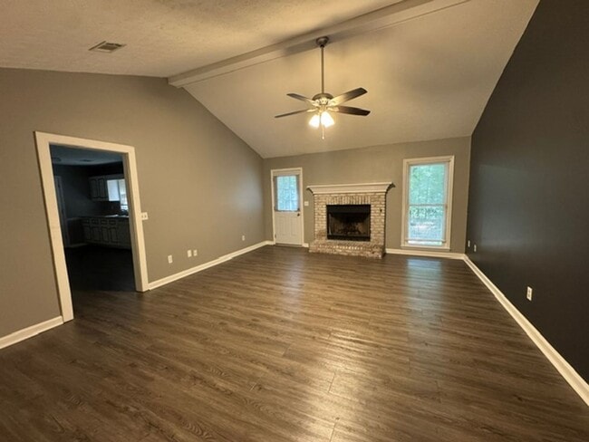 Building Photo - 108 Wolverine Ct