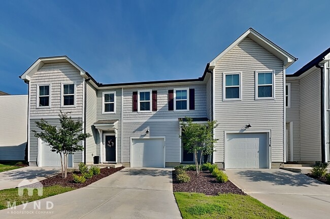 Building Photo - 845 Falls Grove Trl