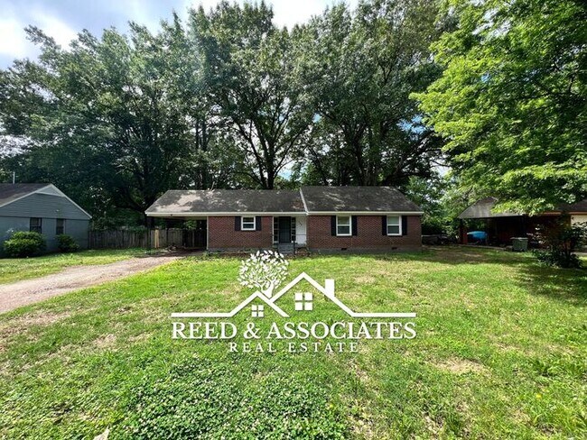 Building Photo - 3 Bedroom in Whitehaven!