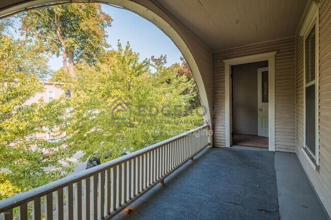 Foto del edificio - 1522 Broadway Ave NW