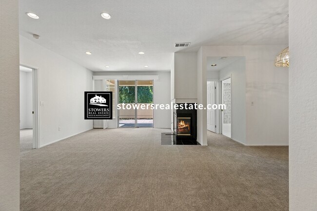 Building Photo - 7646 Tuscany Dr