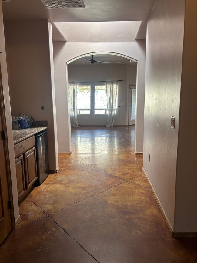 Building Photo - 3635 Santa Cecilia Ave