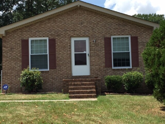 Building Photo - 2310 Lucas St