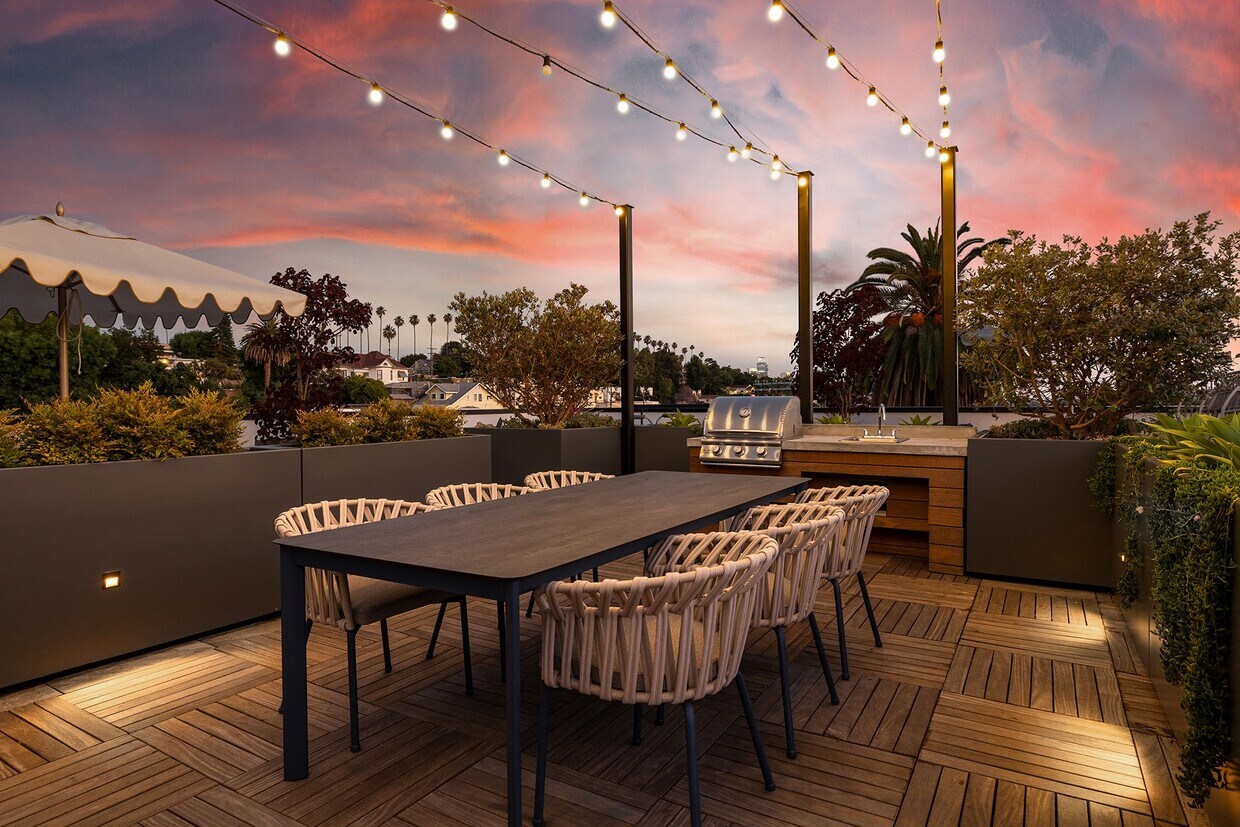 Edendale Crossing Apartments in Los Angeles, CA