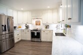 Foto principal - 636 NW Renfro St