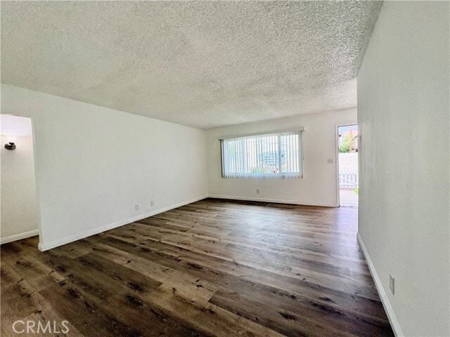 Foto del edificio - 4128 Rowland Ave