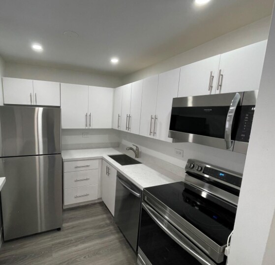Foto principal - 7012 NW 179th St