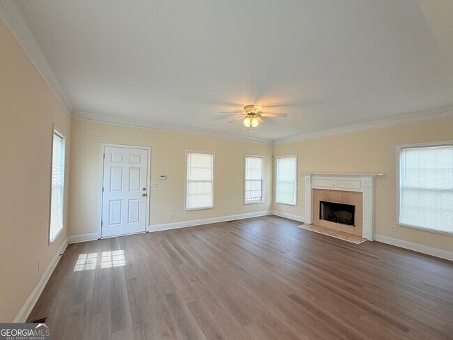 Foto del edificio - 109 Vine St NW