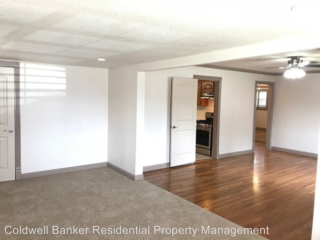 Building Photo - 2822 3rd St