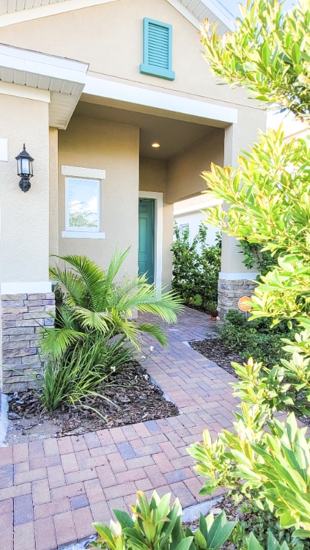 Building Photo - 6126 Voyagers Pl