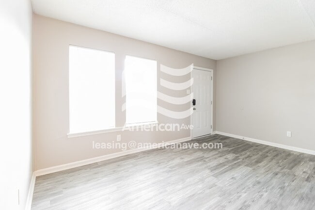 Foto del edificio - 9700 Stardust Trail