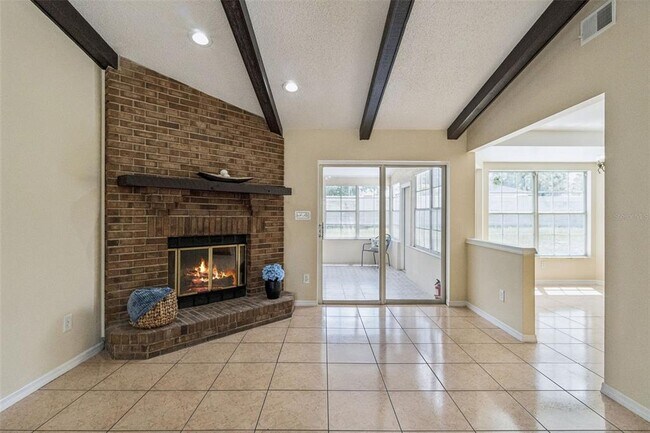 Building Photo - 4136 Tall Tree Dr