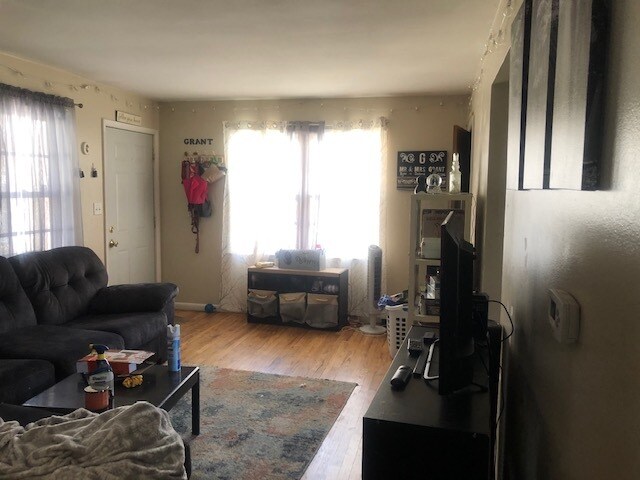 Foto del edificio - 404-404 S Franklin Ave