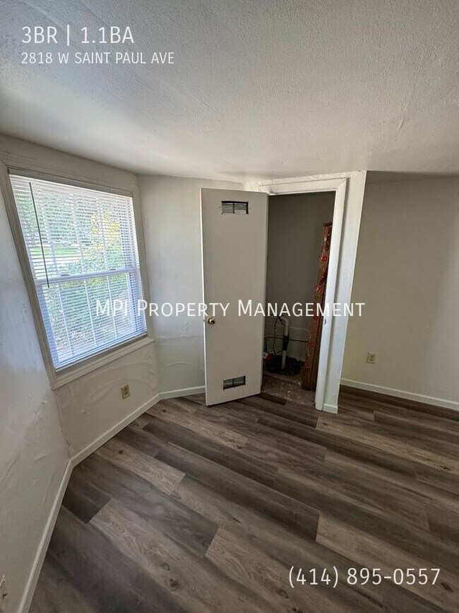 Foto del edificio - 2818 W St Paul Ave