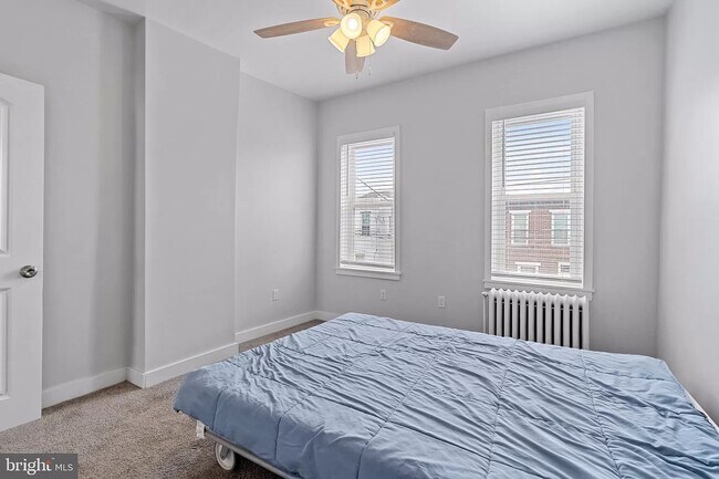 Foto del edificio - 2846 Almond St