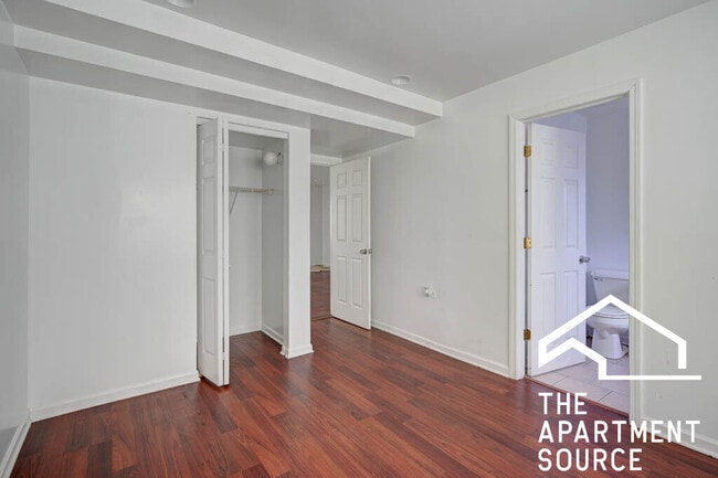 Foto del edificio - 2534 W Fitch Ave