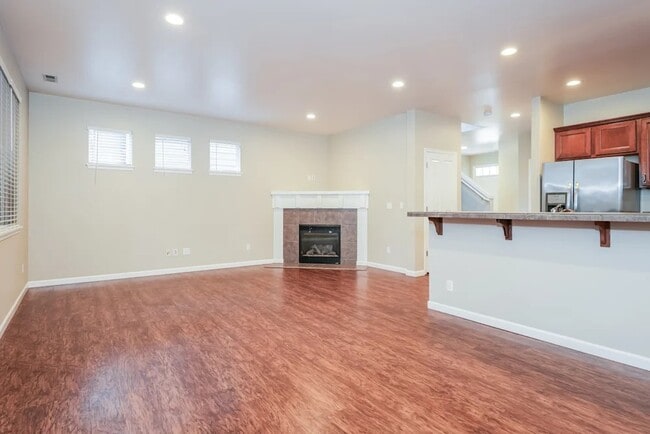 Building Photo - 2513 96th St SE