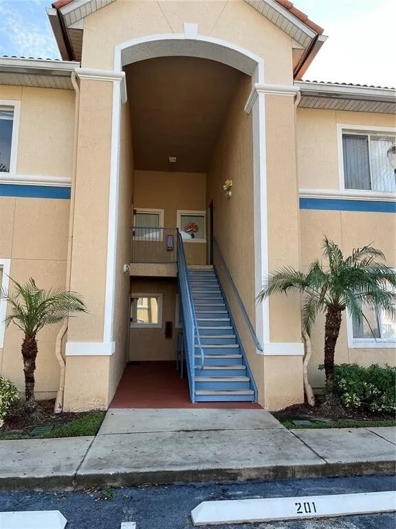 Building Photo - 13215 Villa Vista Dr