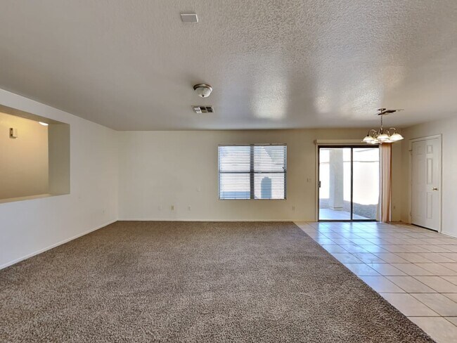 Foto del edificio - 2608 W Bloch Rd