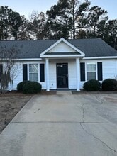 Building Photo - 151 Fair Haven Way