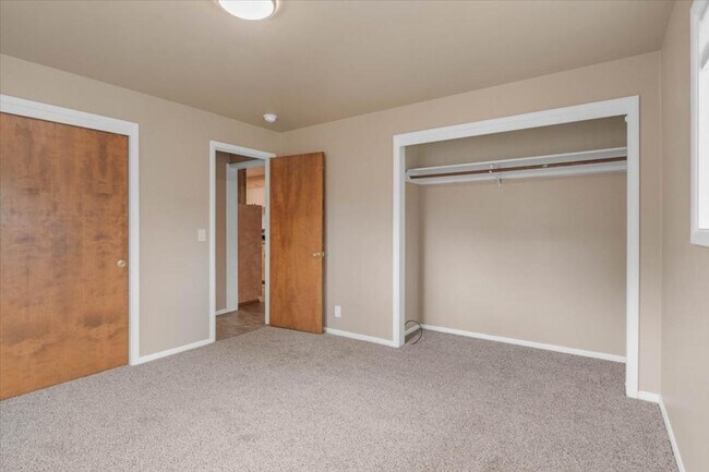 Building Photo - 836 NW 28th St