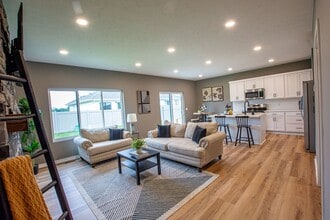 Building Photo - 14802-14804 Willow St