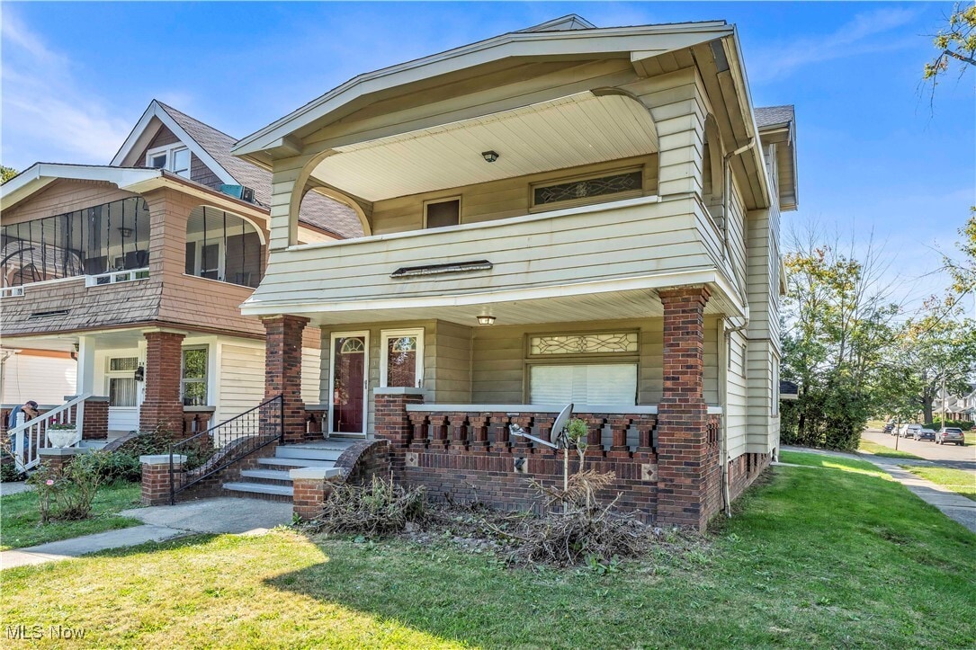 4732 E 104th St Garfield Heights, OH 44125 – photo 2