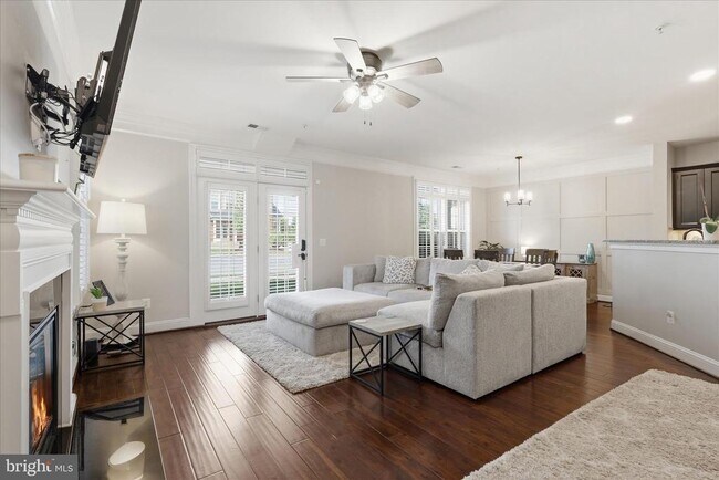 Foto del edificio - 42616 Hardage Terrace