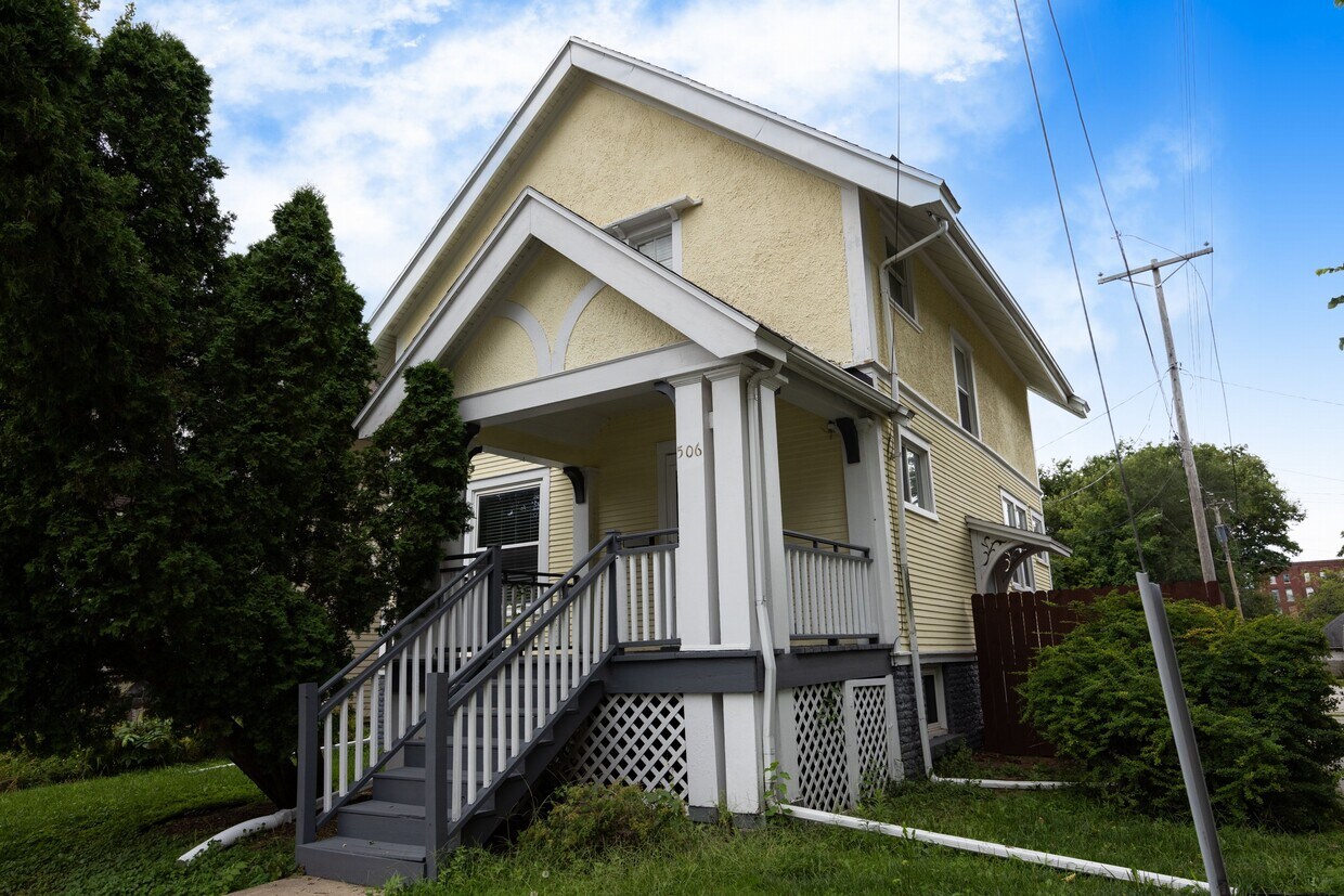 Foto principal - 506 N McLean St
