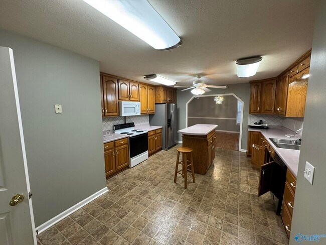 Foto del edificio - 104 Cypress Cir