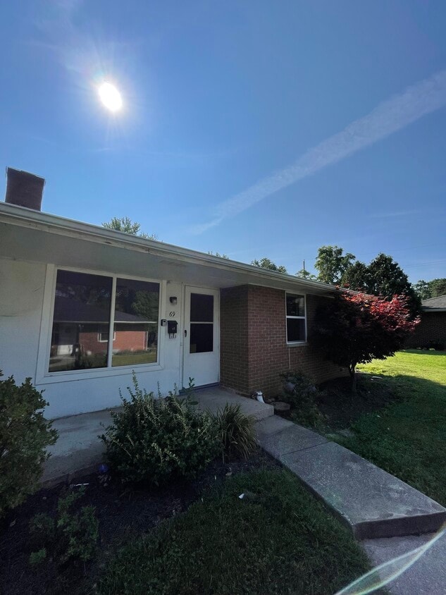 69 Sunnyside Ln, Columbus, OH 43214 Townhome Rentals in Columbus OH
