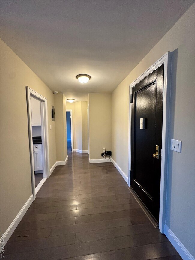 Foto del edificio - 555 Broadway