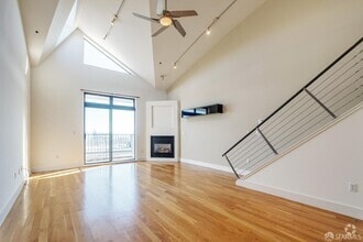 Building Photo - 1047 Mississippi St