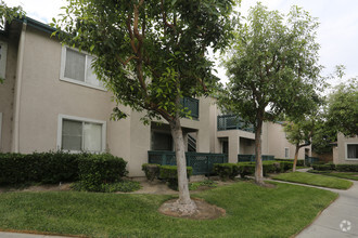 Summerhill Village Apartments photo'