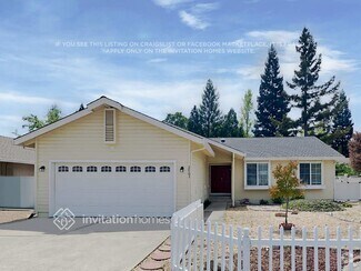 Building Photo - 2701 Hillcrest Dr