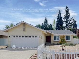 Building Photo - 2701 Hillcrest Dr