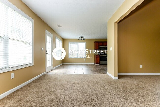 Foto del edificio - 3 Bedroom Pet-Friendly Home in Covington, GA with Main Street Renewal